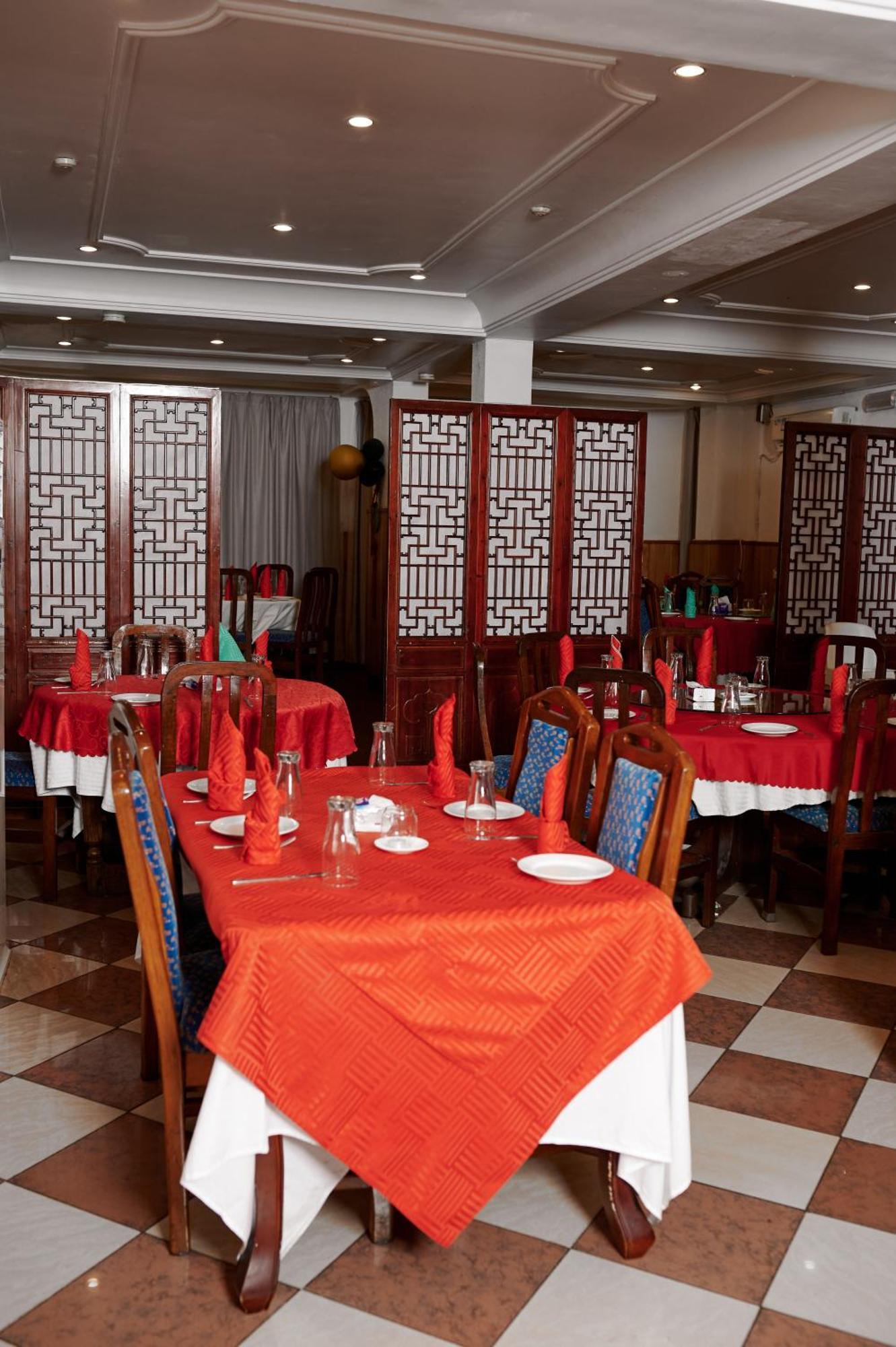 Royal Park Hotel And Chinese Restaurant 库马西 外观 照片